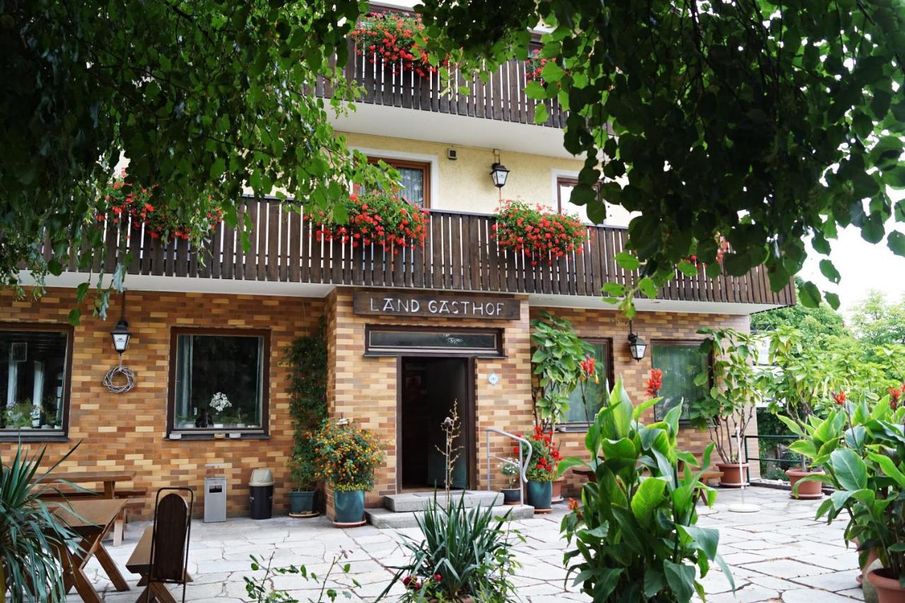 Rötz Hotel-Landgasthof Henghuber מראה חיצוני תמונה